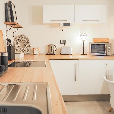 Stylische Wohnung In Ruhiger Lage, Sehr Messenah 랏젠 외부 사진