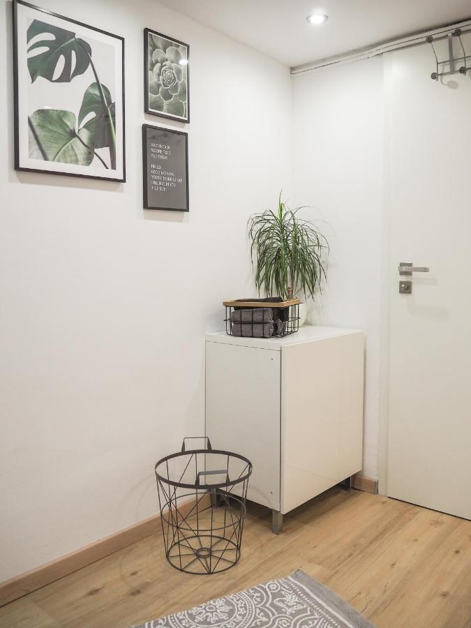 Stylische Wohnung In Ruhiger Lage, Sehr Messenah 랏젠 외부 사진