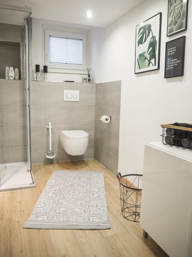 Stylische Wohnung In Ruhiger Lage, Sehr Messenah 랏젠 외부 사진