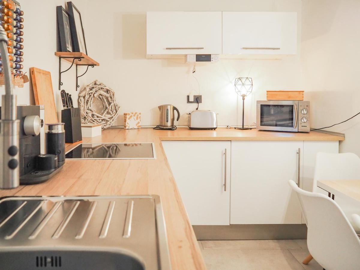 Stylische Wohnung In Ruhiger Lage, Sehr Messenah 랏젠 외부 사진